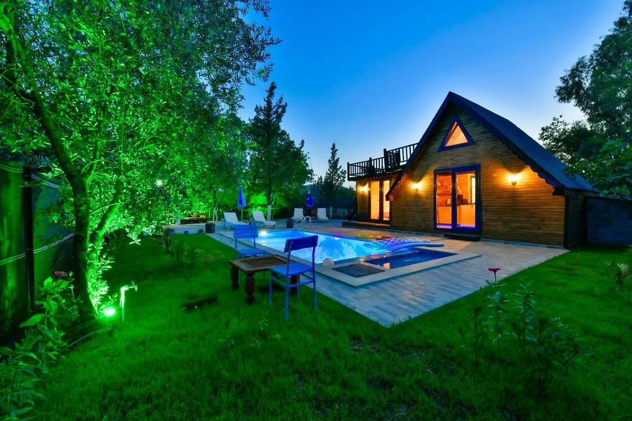 Tiny Smurf Fethiye Chalet