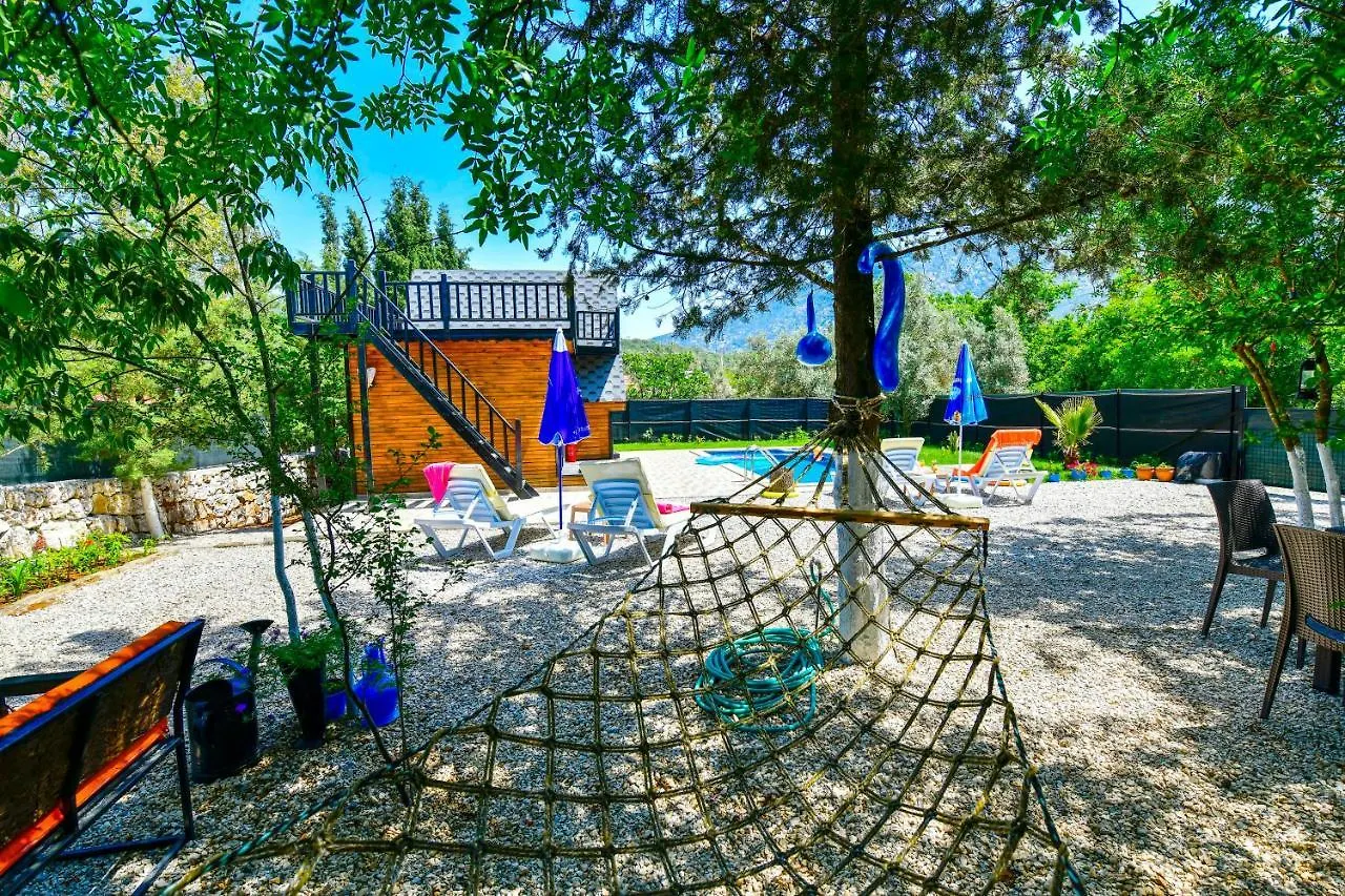 Tiny Smurf Fethiye Chalet