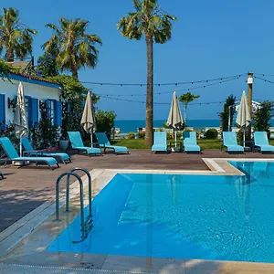 Uras Hotel